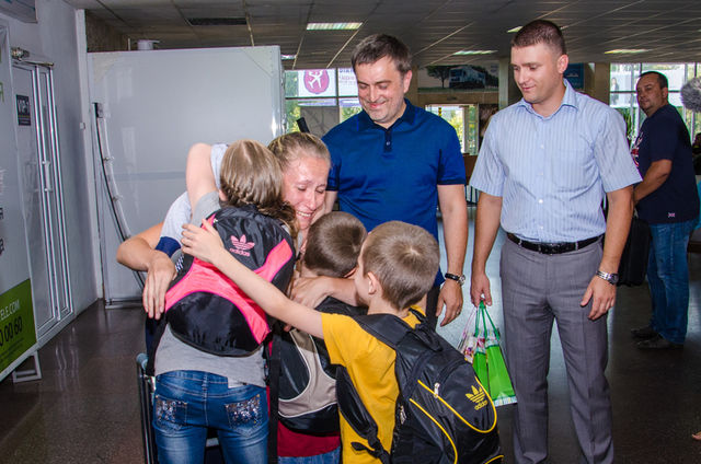 Дети вернулись из Литвы. Фото: ОГА