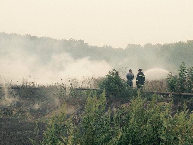 В Ровно вспыхнул пожар. Фото: В.Мыколайчук