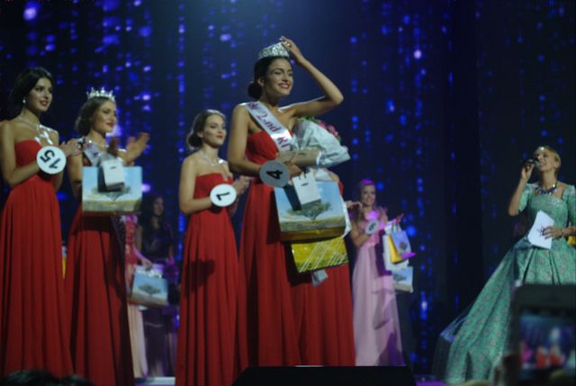 В столичном Октябрьском дворце состоялся финал конкурса красоты Мисс Украина 2015, фото Оксана Ткаченко/Сегодня