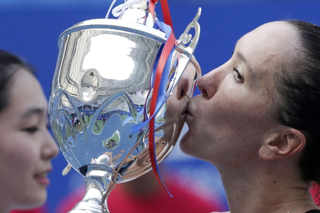 Елена Янкович на турнире в Гуанчжоу. Фото AFP
