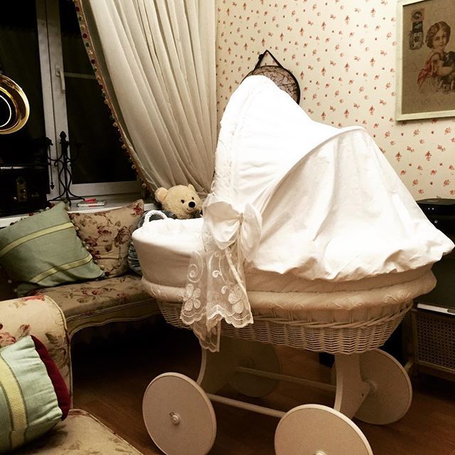 Вика показала мебель для дочки. Фото: instagram.com/victoriadaineko