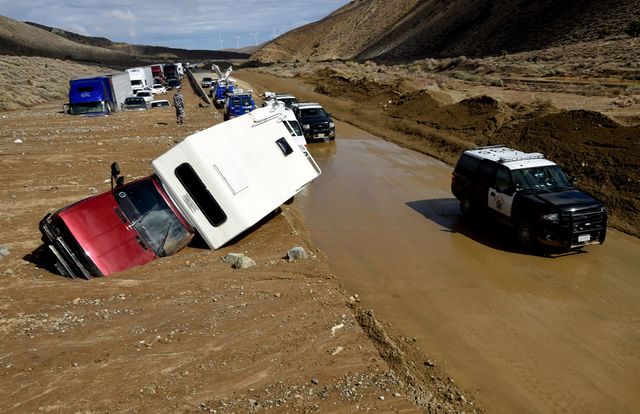 Калифорния страдает от стихии. Фото: AFP