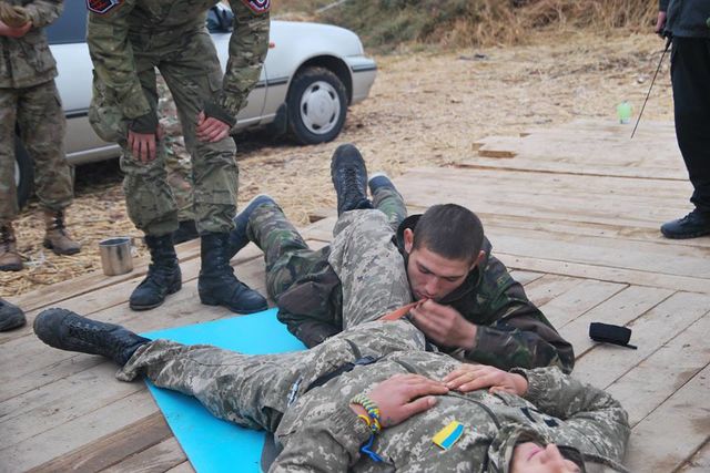 Участники блокады Крыма провели тренинг. Фото: Фейсбук