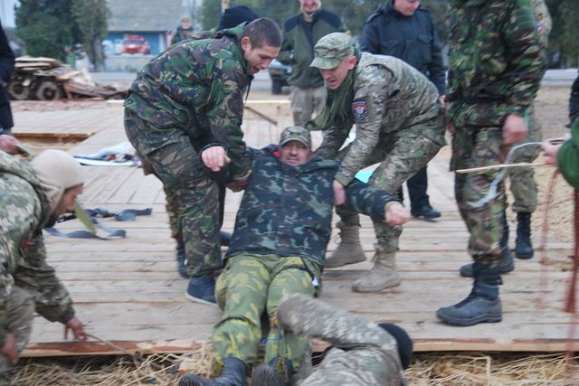 Участники блокады Крыма провели тренинг. Фото: Фейсбук