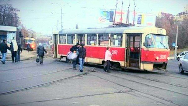 <p>Зіткнення трамваїв. Фото: vk.com/avto_kh</p>