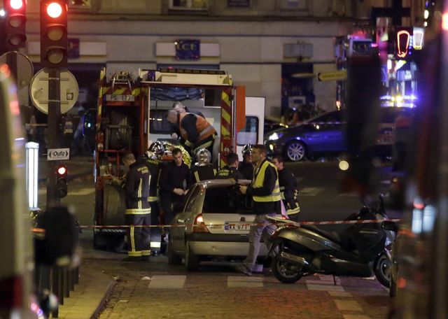 Взрывы и стрельба в Париже: погибли около 30 человек, фото AFP