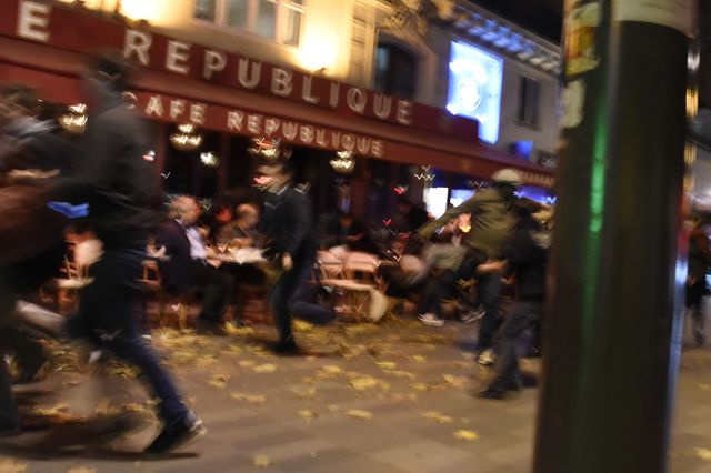 <p><span>Вибухи і стрілянина в Парижі: загинули близько 30 людей, фото AFP</span></p>