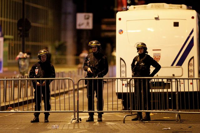 Более 150 человек погибли в результате серии терактов в Париже, фото AFP