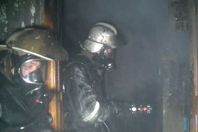 Пожар в Харькове. Фото: kharkiv.mns.gov.ua