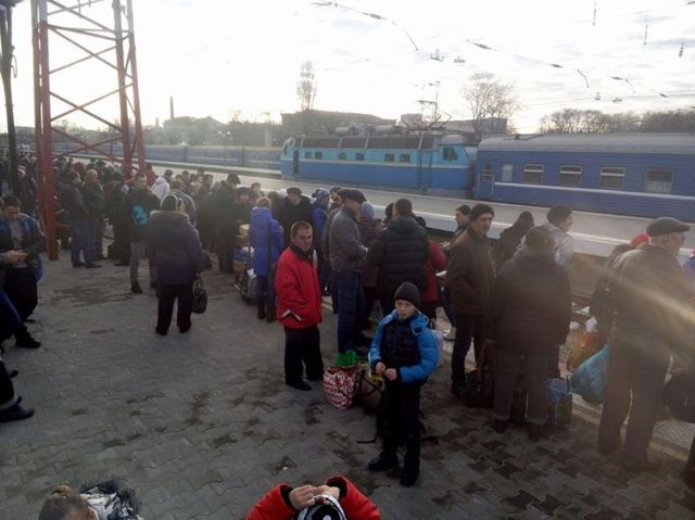 Задержано прибытие и отбытие поездов. Фото: 048.ua