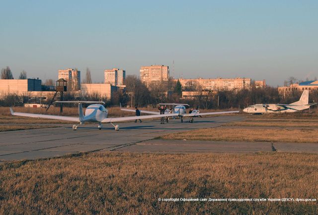 <p>В Одесу доставили три літаки з семи. Фото: dpsu.gov.ua, УНН</p>