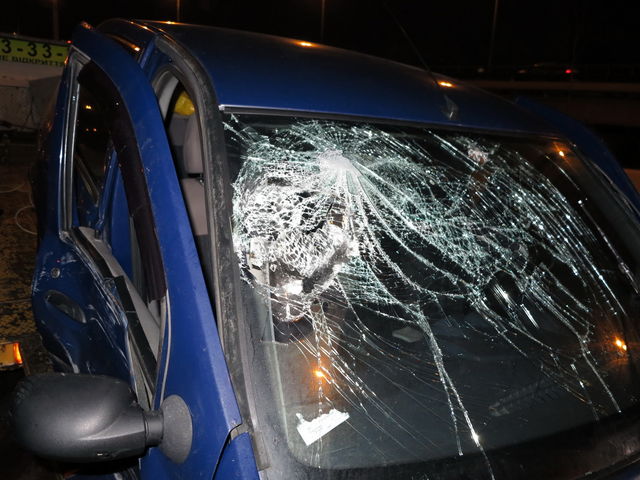 <p><span>Потрійна ДТП на Набережній – постраждав таксист і пасажир, фото А. Ракітін</span></p>