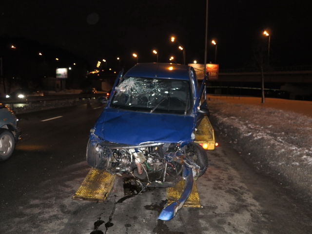 Тройное ДТП на Набережной – пострадал таксист и пассажир, фото А. Ракитин