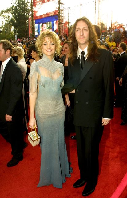 Кейт Хадсон з рок-музикантом Крісом Робінсоном в 2001 році. Фото: REX