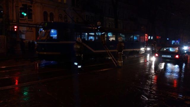 <p>Через стрибок напруги в Одесі загорівся трамвай</p>