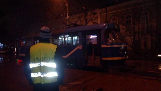 Из-за скачка напряжения в Одессе загорелся трамвай
