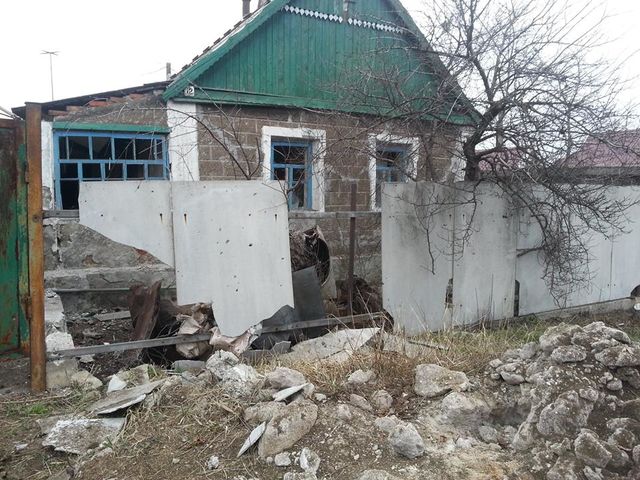 Боевики обстреляли Авдеевку. Фото: Фейсбук