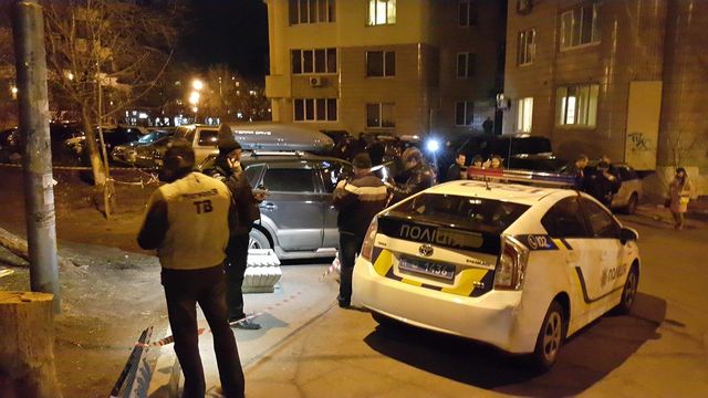 В Киеве подорвали автомобиль Парасюка, фото Влад Антонов