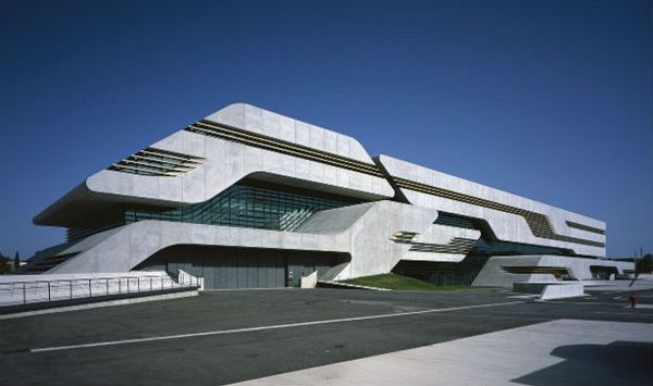 Найяскравіші архітектурні проекти Хадід: 2012 – будівля в Монпельє (Франція), фото bit.ua