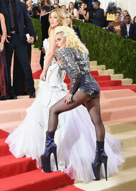 Леди Гага любит эпатаж. Фото: AFP