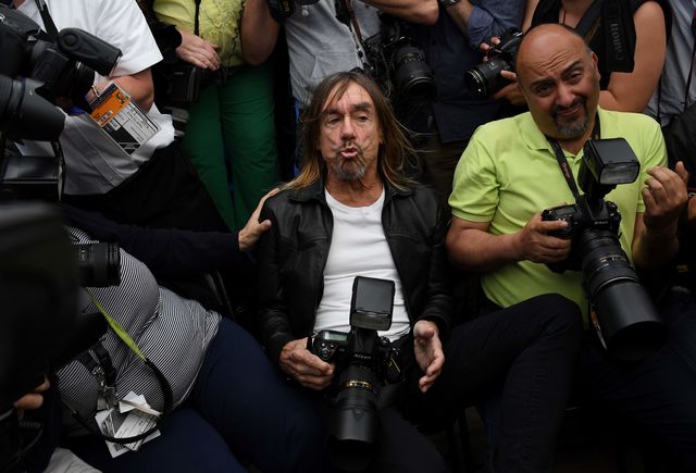 Рокер разбуянился в Каннах. Фото: AFP