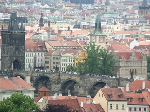 Вид Праги. В центре – Карлов мост, символ города. Фото Е.Токарчук