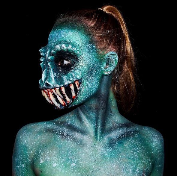 <p>Дівчина створює дуже правдоподібних монстрів. Фото: instagram.com/armageddonpainted</p>