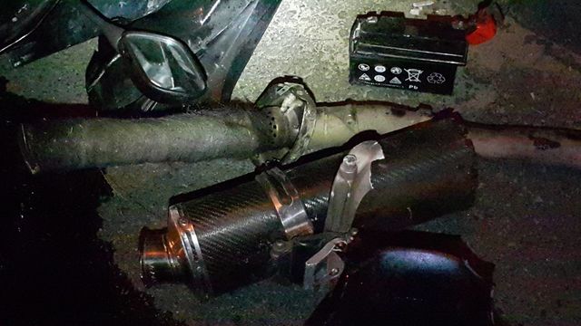 ДТП в Киеве: байк разорвало на части, водителя отбросило на 40 метров, фото В. Антонов/Сегодня.ua