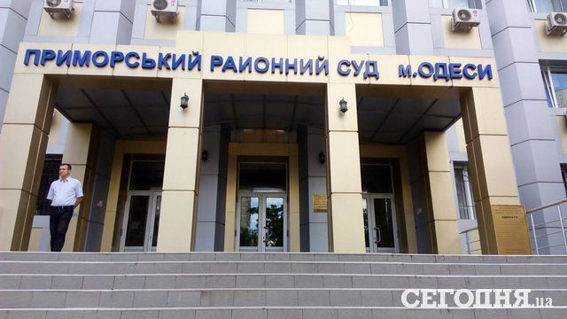 <p>Романчук прибув до суду. Фото: Д.Сидоровська</p>