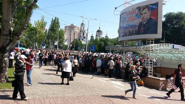 <p>Мітинг в Донецьку. Фото: Твіттер</p>