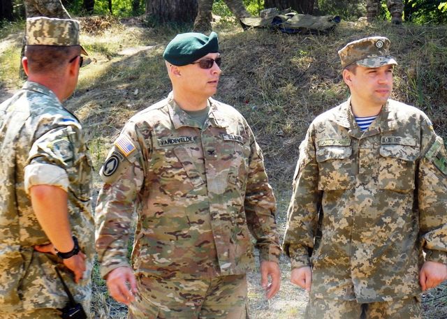 Военные США посетили десантников ВДВ. Фото: mil.gov.ua