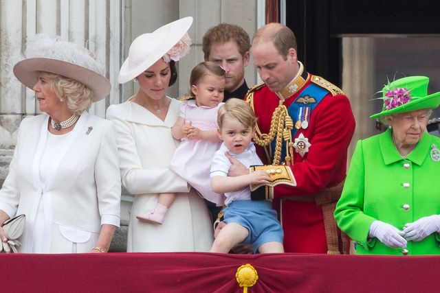 Королевское семейство в сборе. Фото: AFP