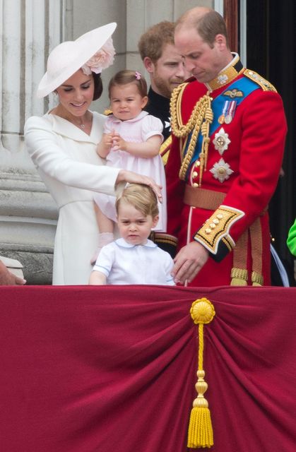Королевское семейство в сборе. Фото: AFP