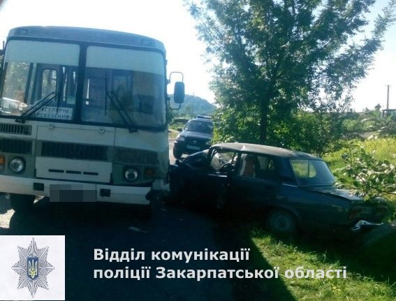 <p>На місці аварії. Фото: zk.npu.gov.ua.</p>