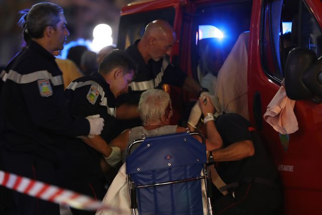 Жертвами атаки стали 77 человек, в том числе дети, фото AFP