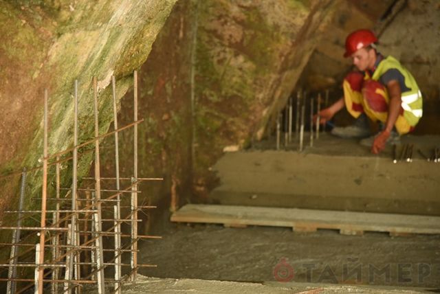 Коммунальщики реставрируют подземелья под Потемкинской лестницей. Фото: timer-odessa.net