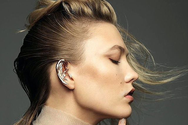 <p>Новий б'юті-тренд, який підкорює соцмережі, вже отримав назву ear makeup. Фото: Інтернет</p>