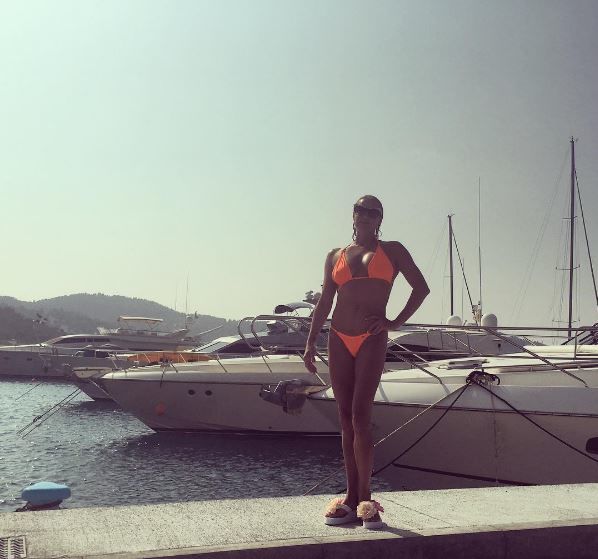 Волочкова отдыхает в Греции. Фото: instagram.com/volochkova_art