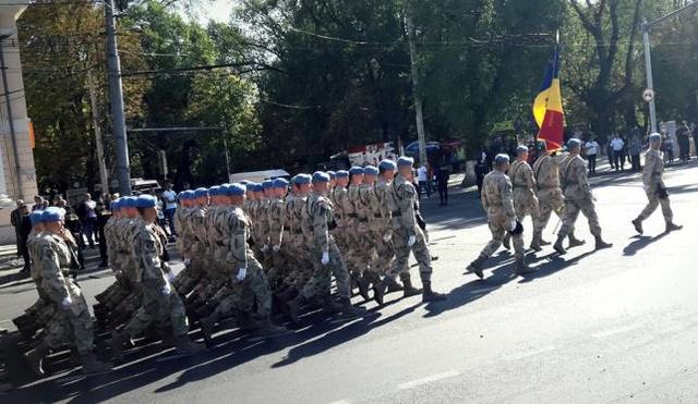 <p>Репетиція параду в Молдові. Фото: mil.gov.ua</p>