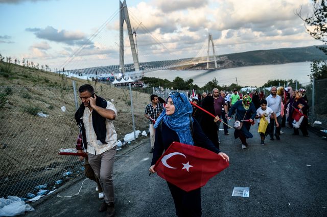<p><span>У Стамбулі відбулася церемонія відкриття третього мосту через Босфор, фото AFP</span></p>