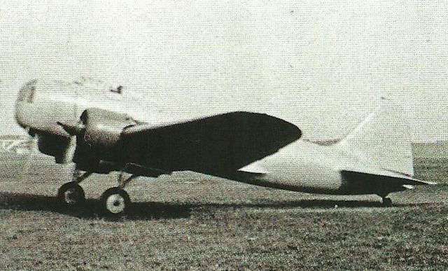 ЦКБ-26 (1935), первый самолет конструкции Сергея Ильюшина. Экспериментальный бомбардировщик, созданный в рамках госзадания (другим участником 