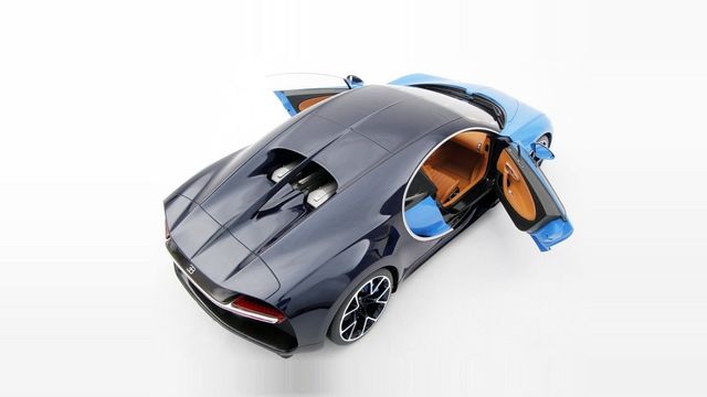 Игрушечный Bugatti Chiron