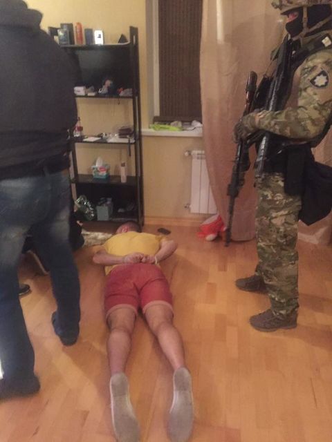 В Украине накрыли  крупную сеть наркоторговцев. Фото: Facebook/ Сергей Шульженко