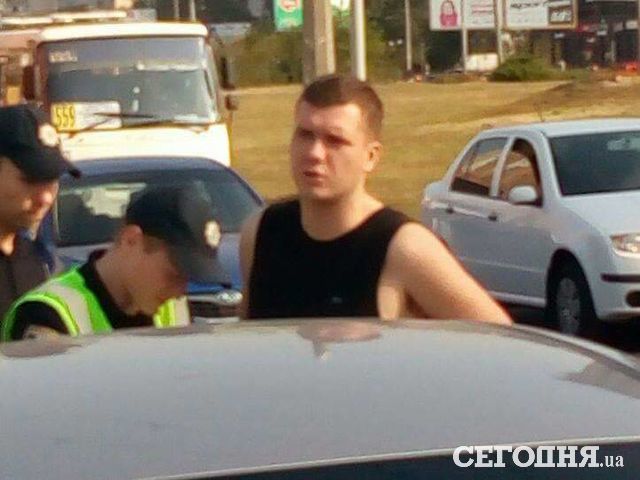 Пьяный парень из Кропивницкого разбил более пяти машин