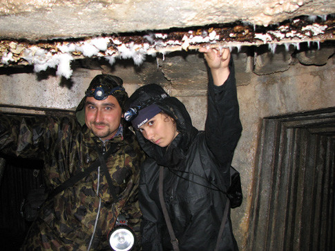 Сталкер и Риша серьёзно занимаются изучением антропогенных пещер. Фото Леси Шелест