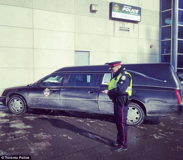 Саркофаг на базі Cadillac, з 2015 року використовує поліція Торонто (Канада) в якості нагадування про те, до чого може привести за кермом відправлення SMS, розмови по телефону і так далі. Машина патрулює вулиці, як будь-який інший поліцейський автомобіль.