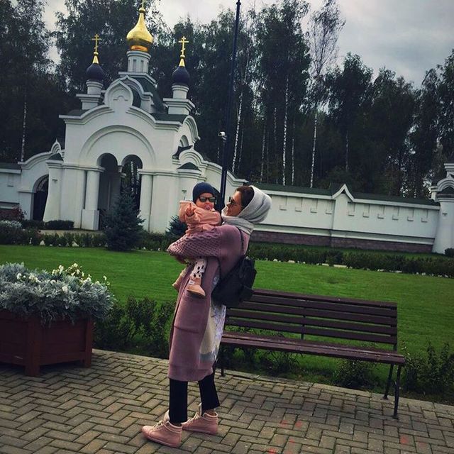 Екатерина Климова с детьми. Фото: instagram.com/klimovagram
