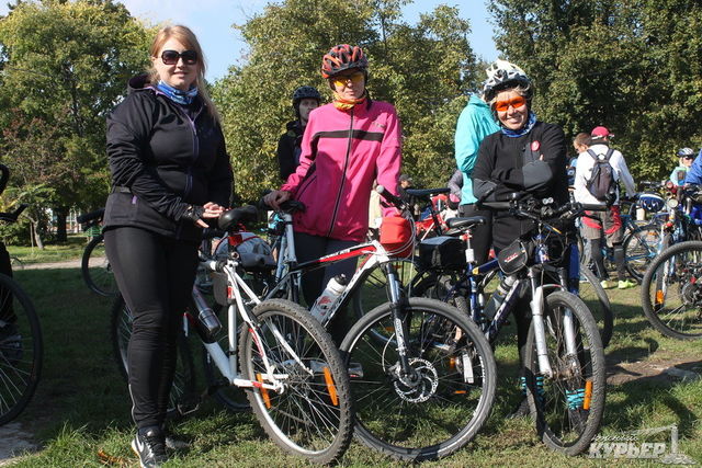 В создании велоцепи приняли участие около 200 велосипедистов.Фото: uc.od.ua