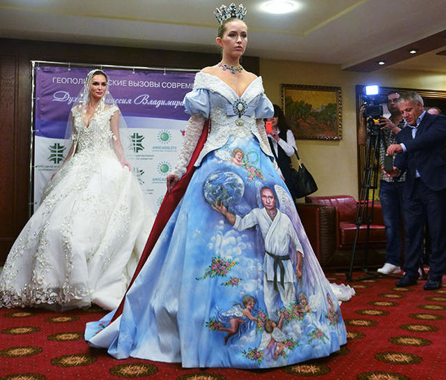 Платье с Путиным. Фото: Фото: 