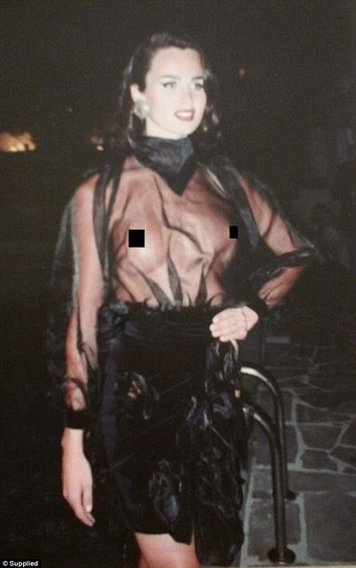 Келли Танем (Kelly Tanem) – трансгендер, который может похвастаться самыми большими грудными имплантами в Австралии